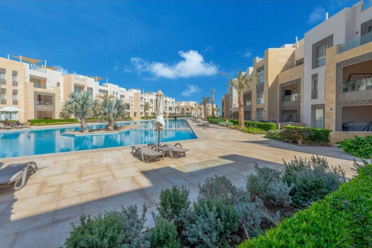 Apartment Mangroovy- 1br Gf Waterfront Glitzy Direct Pool